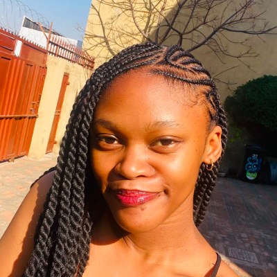 Olwethu Given Nyakombi